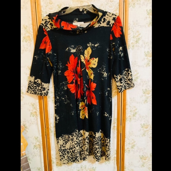 Floral Leopard Novelty Print Dress - Picture 3 of 3